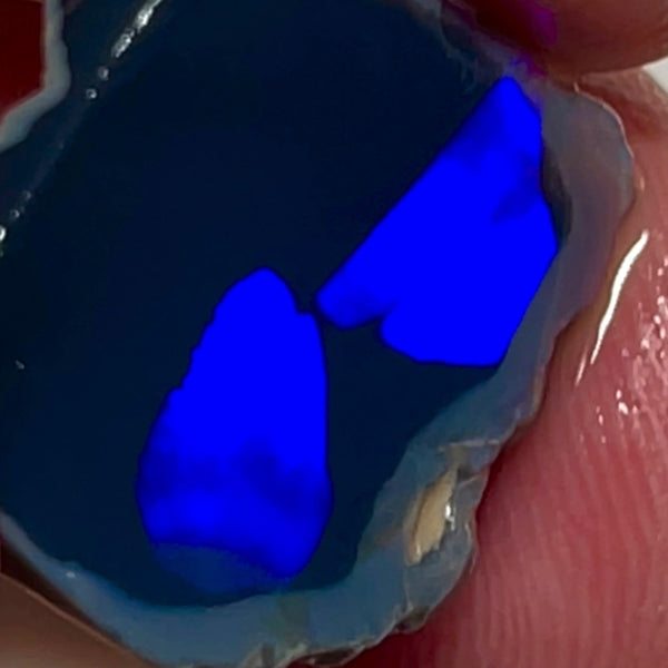 Lightning Ridge Rub 9.40cts  15.00x 15.00x 5.00mm Bid-4.com Bid for Australian opal raw/rough/rubbed/polished £1 No Reserve Auctions Details to come Lot B4-A864