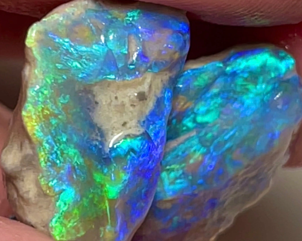 Lightning Ridge 20.75cts 25x15x10mm 20x10x9mm  Bid for Australian opal raw/rough/rubbed/polished £1 No Reserve Auctions Details to come Lot B4-A882