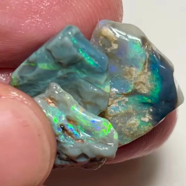 Lightning Ridge 20.75cts 22x18x3 to 19x14x3 mm Bid-4.com Bid for Australian opal raw/rough/rubbed/polished £1 No Reserve Auctions Details to come Lot B4-A872