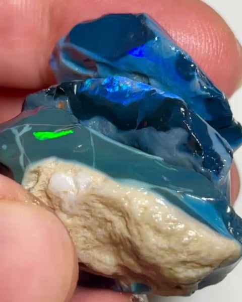 Lightning Ridge 119.50cts 34x25x6 to 29x23x7 mm Bid-4.com Bid for Australian opal raw/rough/rubbed/polished £1 No Reserve Auctions Details to come Lot B4-A867