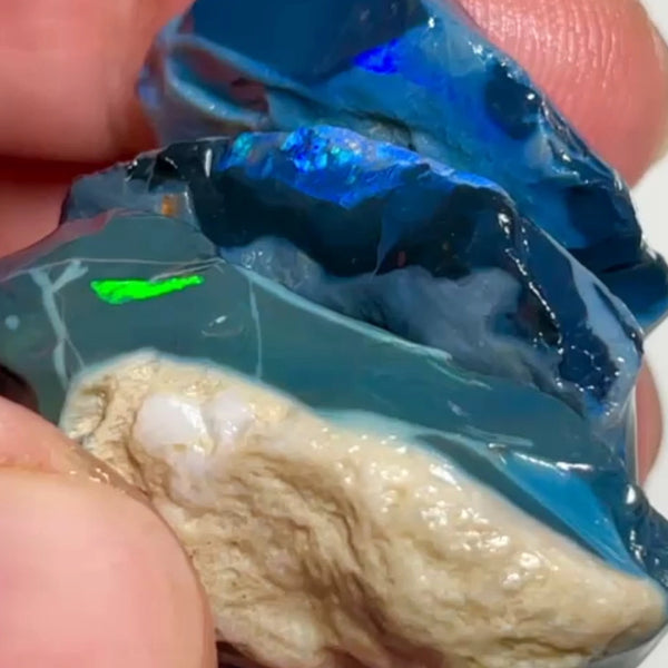 Lightning Ridge 119.50cts 34x25x6 to 29x23x7 mm Bid-4.com Bid for Australian opal raw/rough/rubbed/polished £1 No Reserve Auctions Details to come Lot B4-A867