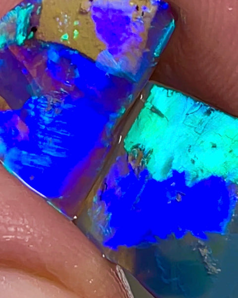 Lightning Ridge Rubs 8.20cts 12x12x5mm & 15x10x2.5mm Bid-4.com Bid for Australian opal raw/rough/rubbed/polished £1 No Reserve Auctions Details to come Lot B4-A865