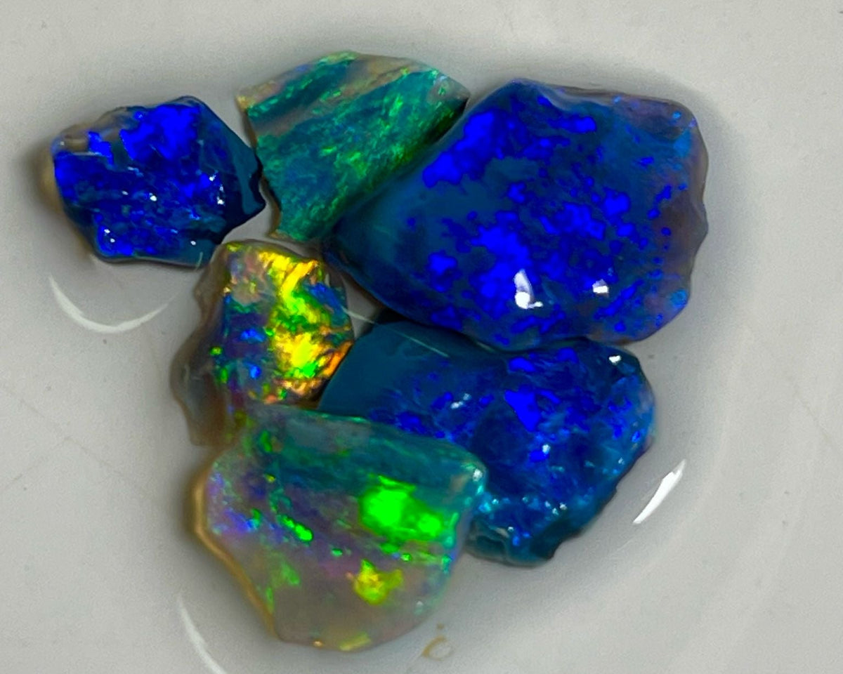 Lightning Ridge Gem Black opal rubs 6.50cts 12x9x3mm to 7x5x2 mm Bid-4.com Bid for Australian opal £1 No Reserve Auctions Details to come Lot B4-A806