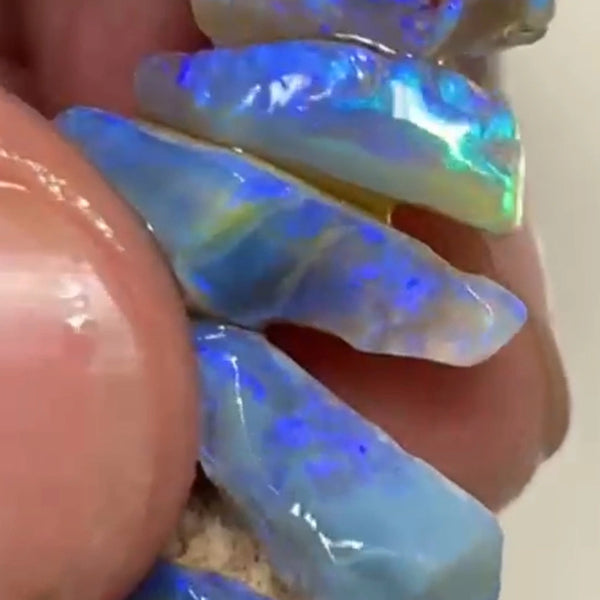 Bid-4.com Bid for Australian opal £1 No Reserve Auctions Details to come Lot B4-A814