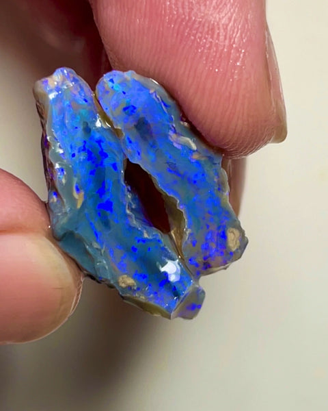 Lighting Ridge 26.75cts 28x22x8 & 24x7x5mm  Bid for Australian opal raw/rough/rubbed/polished £1 No Reserve Auctions Details to come Lot B4-A883