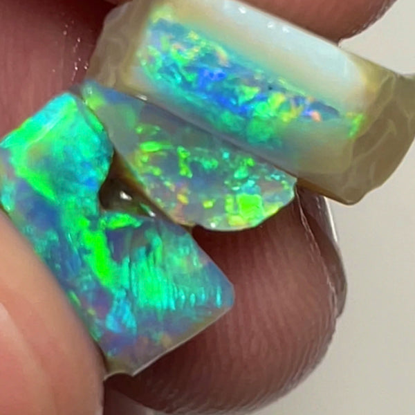 Lightning Ridge Small Bright & Vibrant 8.75cts Rough opal to cut 14x8x5mm to 9x8x3mm  Lot B4-A120