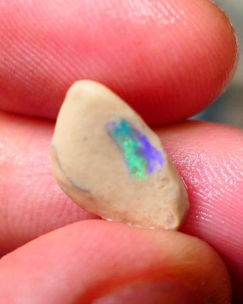 Little Knobby opal rough formation of Lighting Ridge 3.00cts Gorgeous Greens & Blues 15x9x5mm  Lot B4-A286