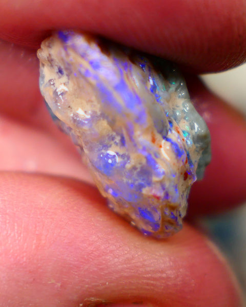 Lightning Ridge Grey base knobby opal formation rough 11.00cts Lots of blues fires to carve/cut 22x11x10mm  Lot B4-A281