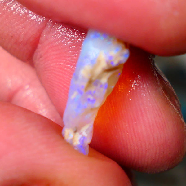 Lightning Ridge Crystal Seam opal rough 4.15cts Bright Light Blue colours to cut 18x10x5mm Lot  B4-A005