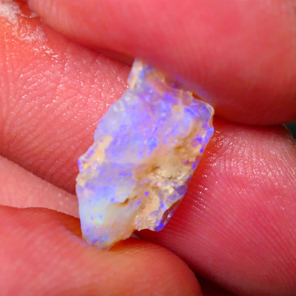 Lightning Ridge Crystal Seam opal rough 4.15cts Bright Light Blue colours to cut 18x10x5mm Lot  B4-A005