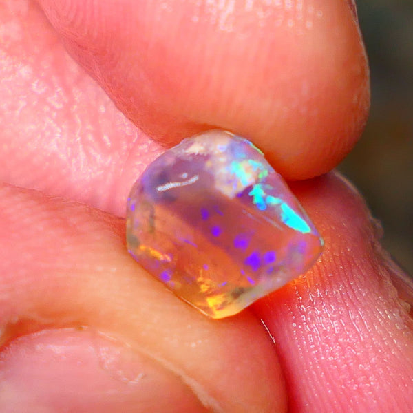 Lightning Ridge Rub Rough Crystal knobby opal 2.10cts Bright Blue dominant Multifires 9x8x4mm Lot B4-A003
