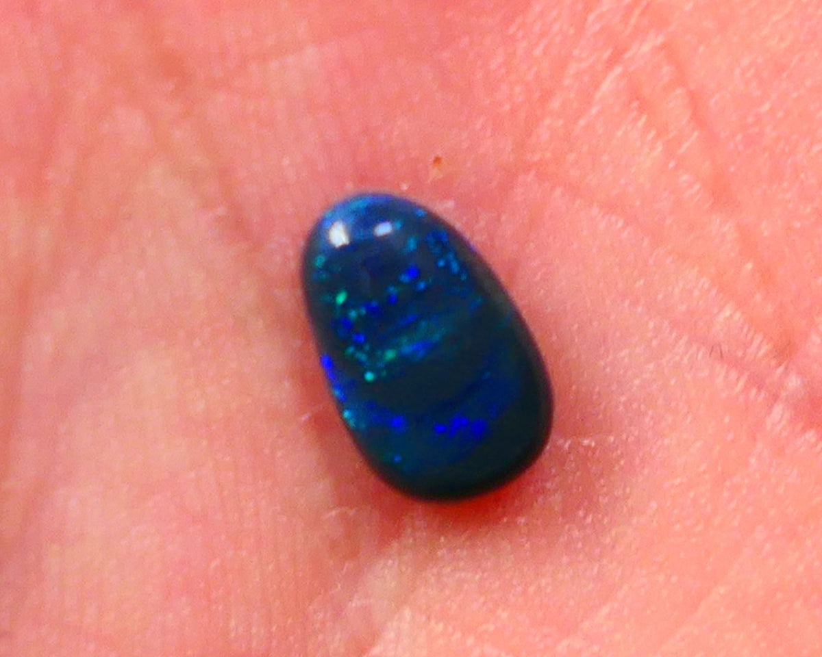 Lightning Ridge Black Opal Picture stone Gemstone 0.90cts Blue/Green fires ready to set 8x5x2mm  Lot B4-A108