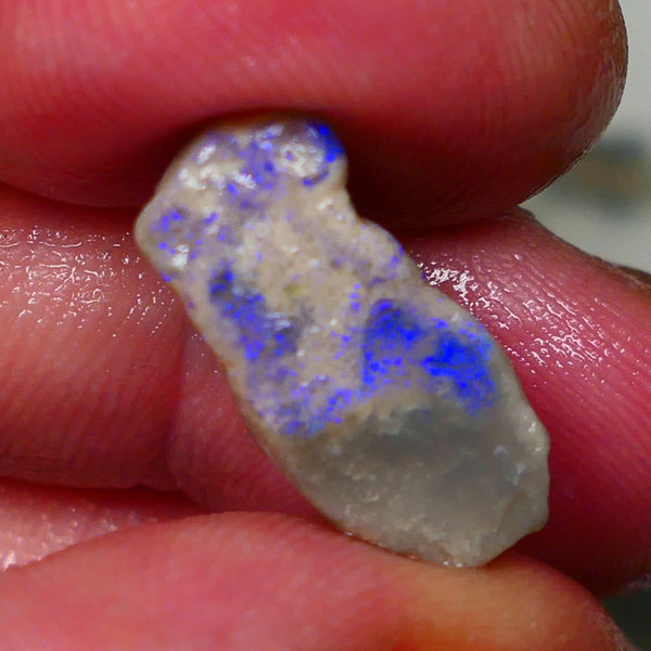 Lightning Ridge Dark base opal rub/rough Blues showing on exposed face 20x9x8mm Lot B4-A192