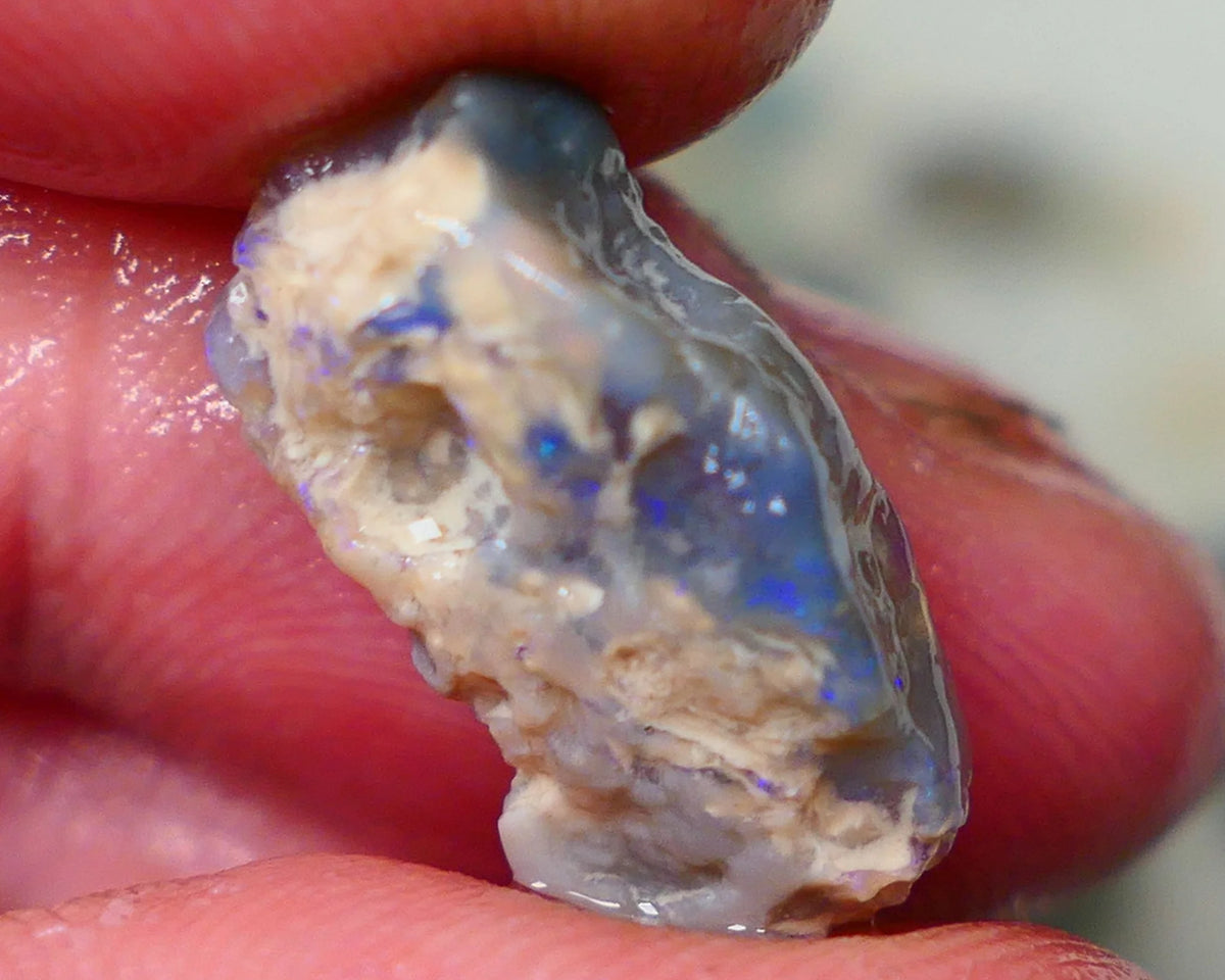 Lightning Ridge Dark Crystal knobby opal rough 7.00cts Bright Blue bar to expose sold as gamble Lot  B4-A194