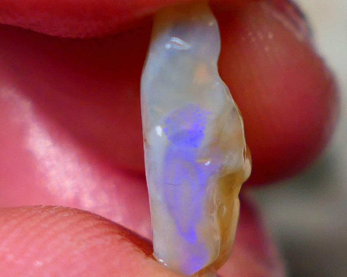 Lightning Ridge Crystal Seam opal rough 4.80cts Blue colours in the bar to gamble 17x12x5mm  LotB4-A198