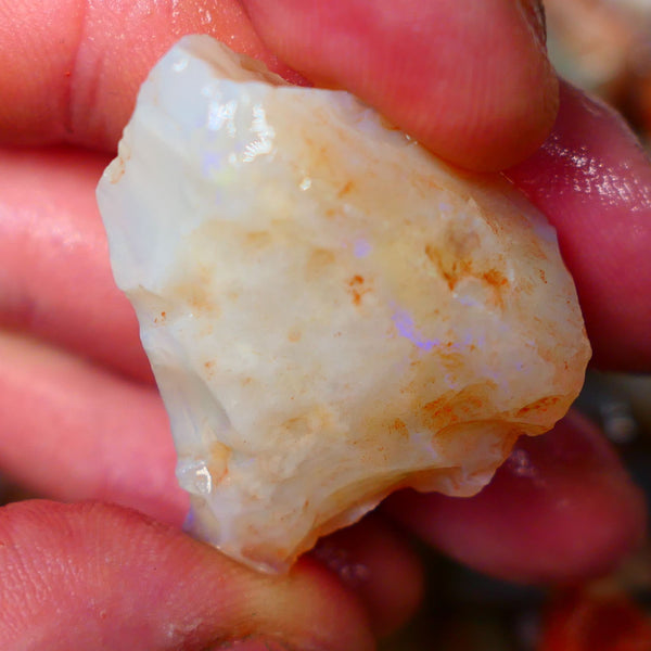 Big Chunk of Milky Crystal Seam opal rough 90.00cts Coober Pedy showing some bits of blues 38x27x16mm  Lot B4-A101