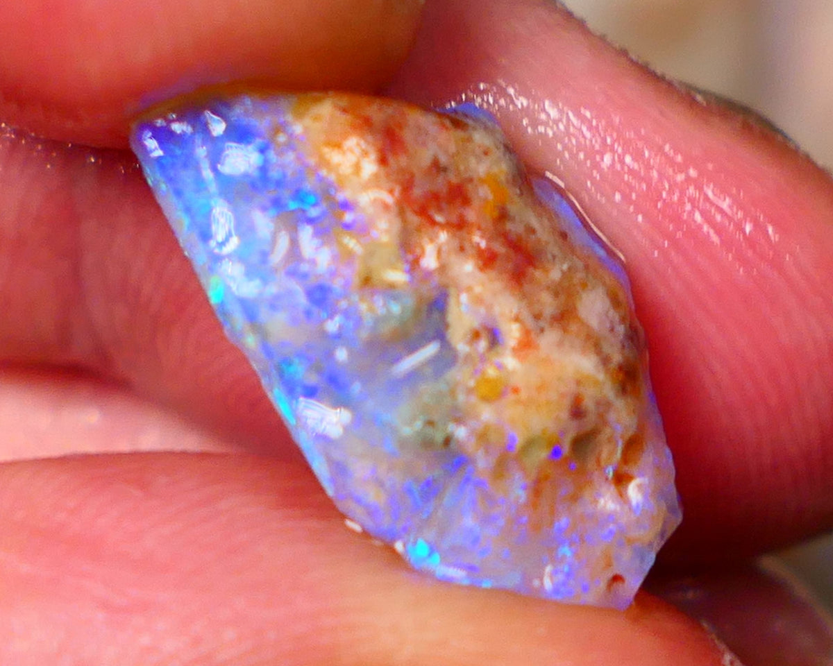 Stunning Flat Gorgeous bar to cut 5.85cts Crystal of Coober Pedy Bright Tones of blue fires 19x11x5mm Lot B4-A041