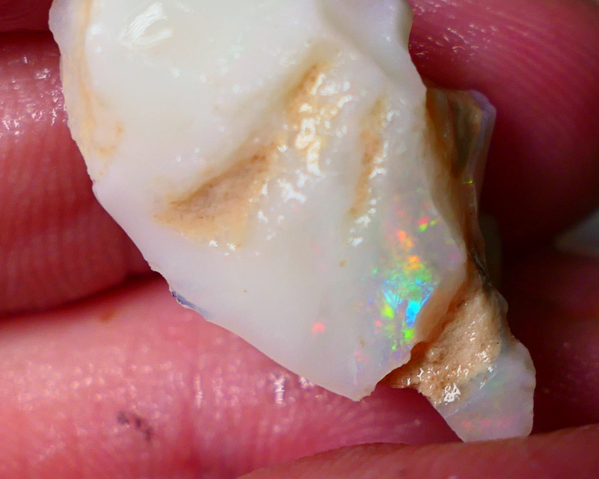 Coober Pedy Seam opal rough 18.00cts with zone of Bright Multicolours 28x14x10mm Lot B4-A063