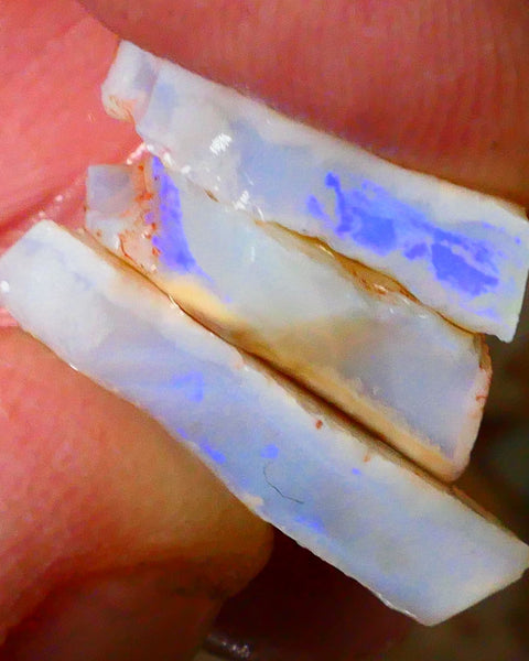 Coober Pedy Seam opal rough Stack 24.00cts Lots blue colour to explore 21x15x4mm to 18x13x3mm Lot B4-A089
