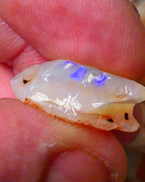 Coober Pedy Crystal Seam opal rough 16.75cts Flat bar showing blue fires to cut 21x19x8mm Lot B4-A086