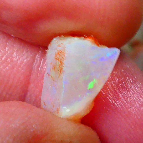 Crystal Seam opal loaded with multifires 4.25cts Coober Pedy to cut 13x9x6mm  Lot B4-A078