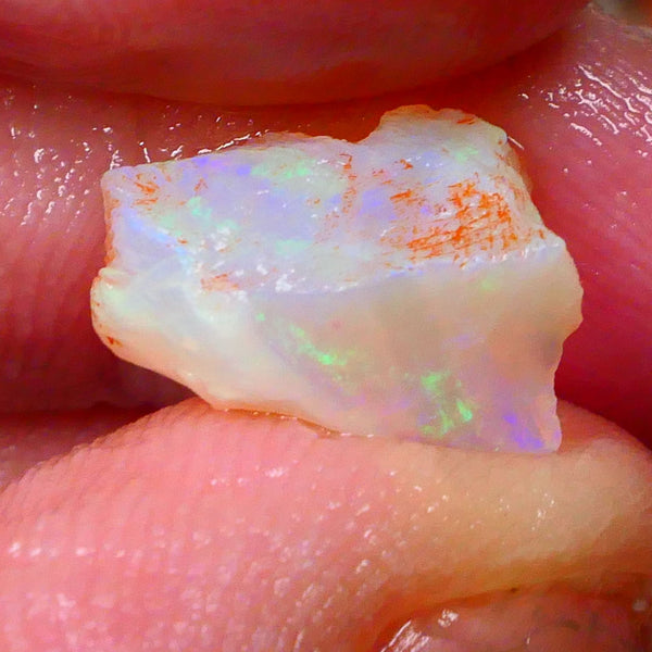 Crystal Seam opal loaded with multifires 4.25cts Coober Pedy to cut 13x9x6mm  Lot B4-A078