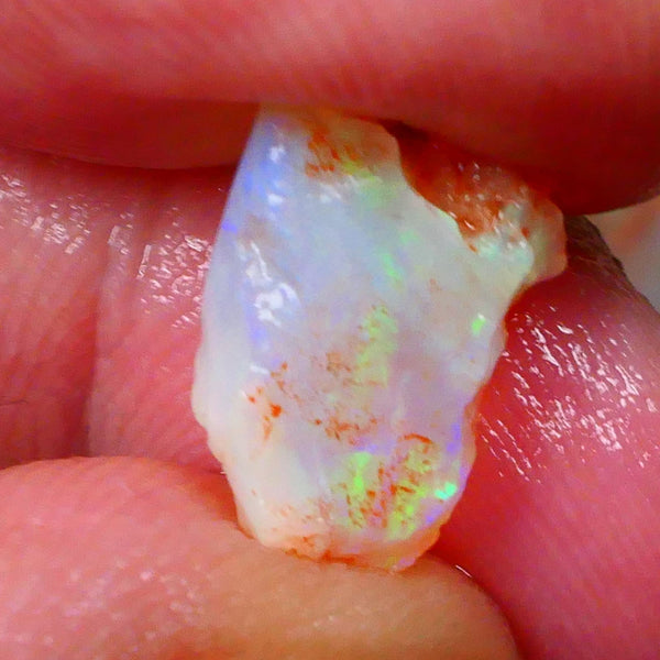 Crystal Seam opal loaded with multifires 4.25cts Coober Pedy to cut 13x9x6mm  Lot B4-A078