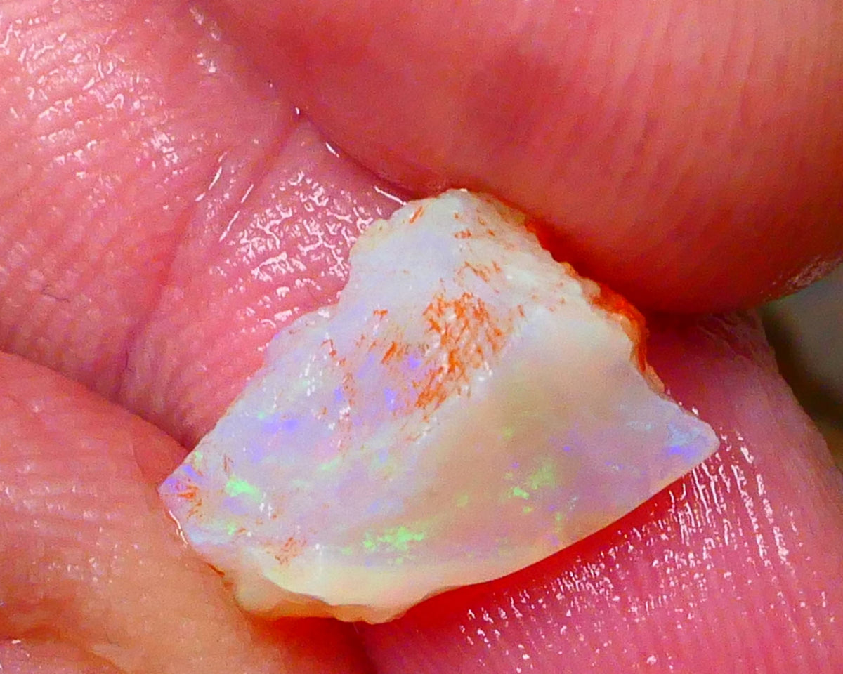 Crystal Seam opal loaded with multifires 4.25cts Coober Pedy to cut 13x9x6mm  Lot B4-A078