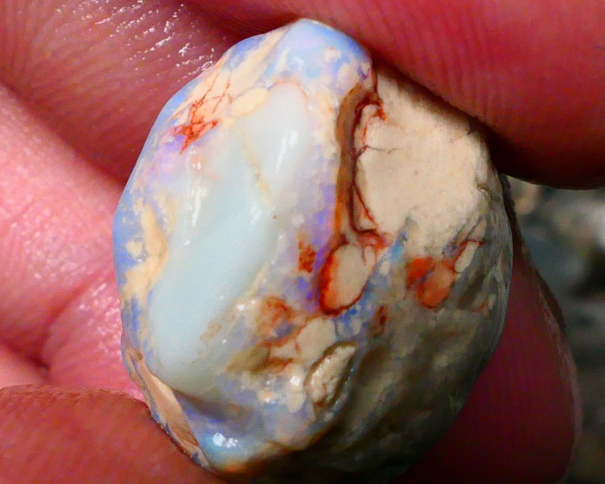 Lightning Ridge Knobby opal rough 26.00cts Bit Blue colur only 21x17x12mm  Lot B4-A126