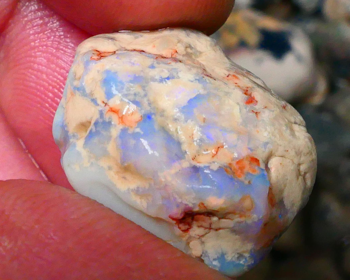 Lightning Ridge Knobby opal rough 26.00cts Bit Blue colur only 21x17x12mm  Lot B4-A126