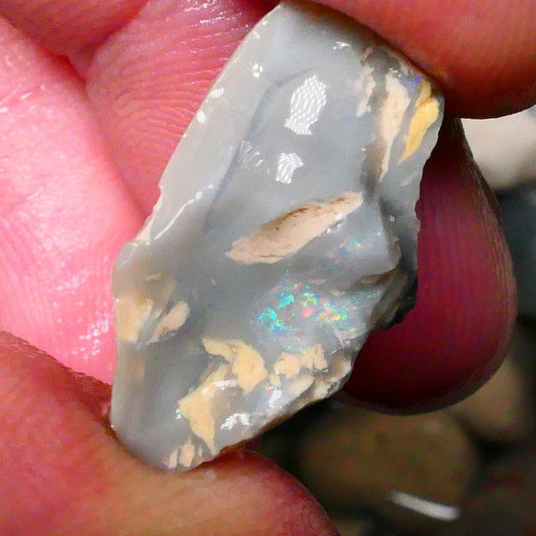 Lightning Ridge knobby opal split rough half 14.50cts Some colour to explore 22x12x12mm Lot B4-A132