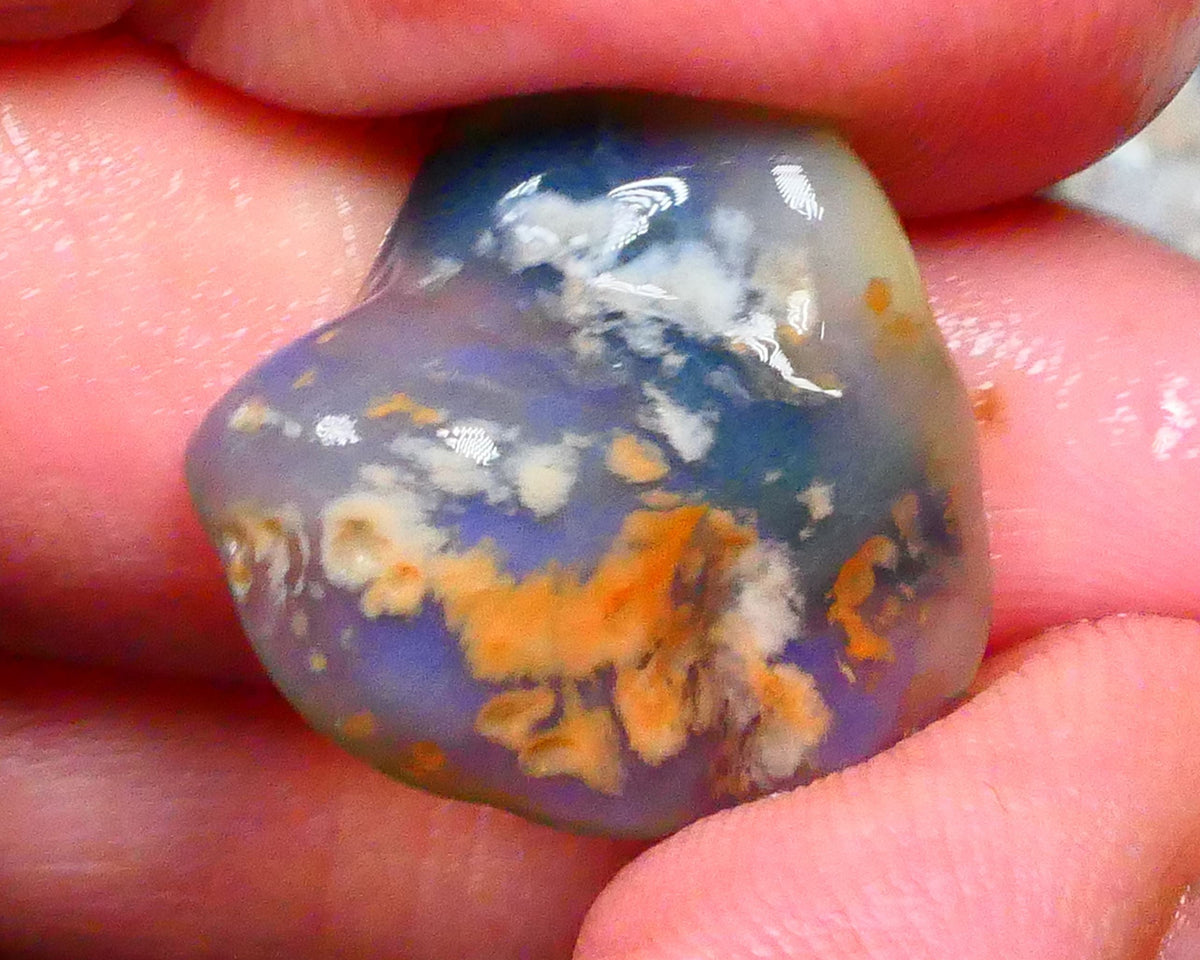 Crystal knobby rub/rough Lightning Ridge 15.25cts Blue colours 19x18x7mm Lot  B4-A207