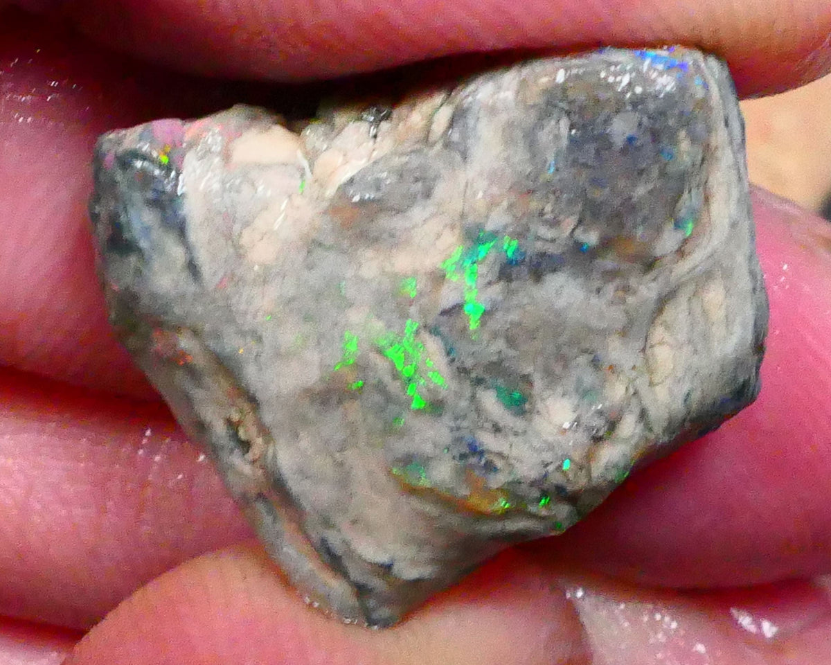 Gorgeous Lightning Ridge opal formation rough 17.00cts Lots of Multicolours showing collect or explore 21x17x10mm Lot B4-A218