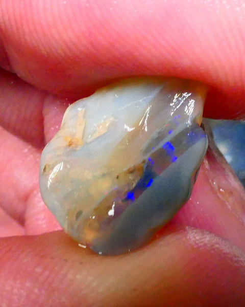 Flat Blue bar to chase on This lightning Ridge 8.00cts  knobby opal rough 16x14x7mm  Lot B4-A269