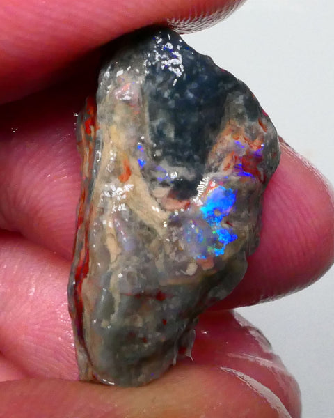 Lightning Ridge Dark Base opal formation 13.50cts Reds anyone ? 26x13x10mm   Lot B4-A309