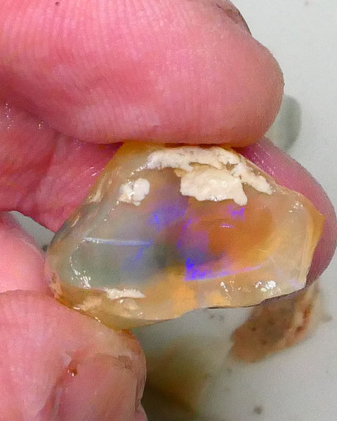 Lightning Ridge Amber Knobby opal rub/rough 23.00 Lightning Ridge Flashes pf blues 22x14x14mm Lot B4-A375