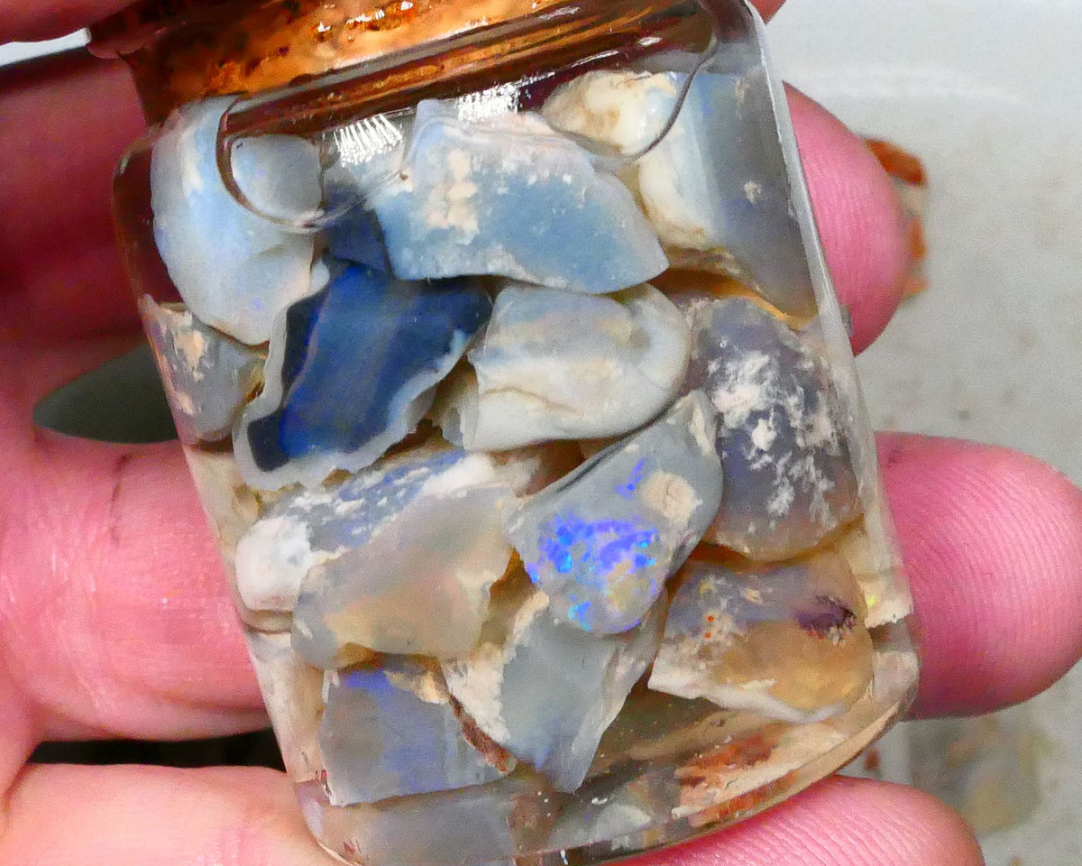 Knobby Splits of Lightning Ridge 165.00cts Colours to Gamble 16mm to Chip size Lot B4-A389