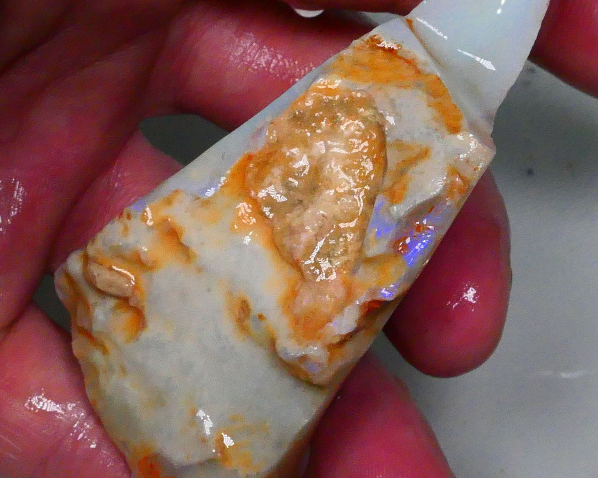 HUGE Monster 345.00cts Big Massive Chunk of Coober Pedy Seam with Crystal bars some blue fires 82x39x27mm Specimen or gamble  !!!!Bid-4.com Gamble Auction Details to come Lot B4-A446