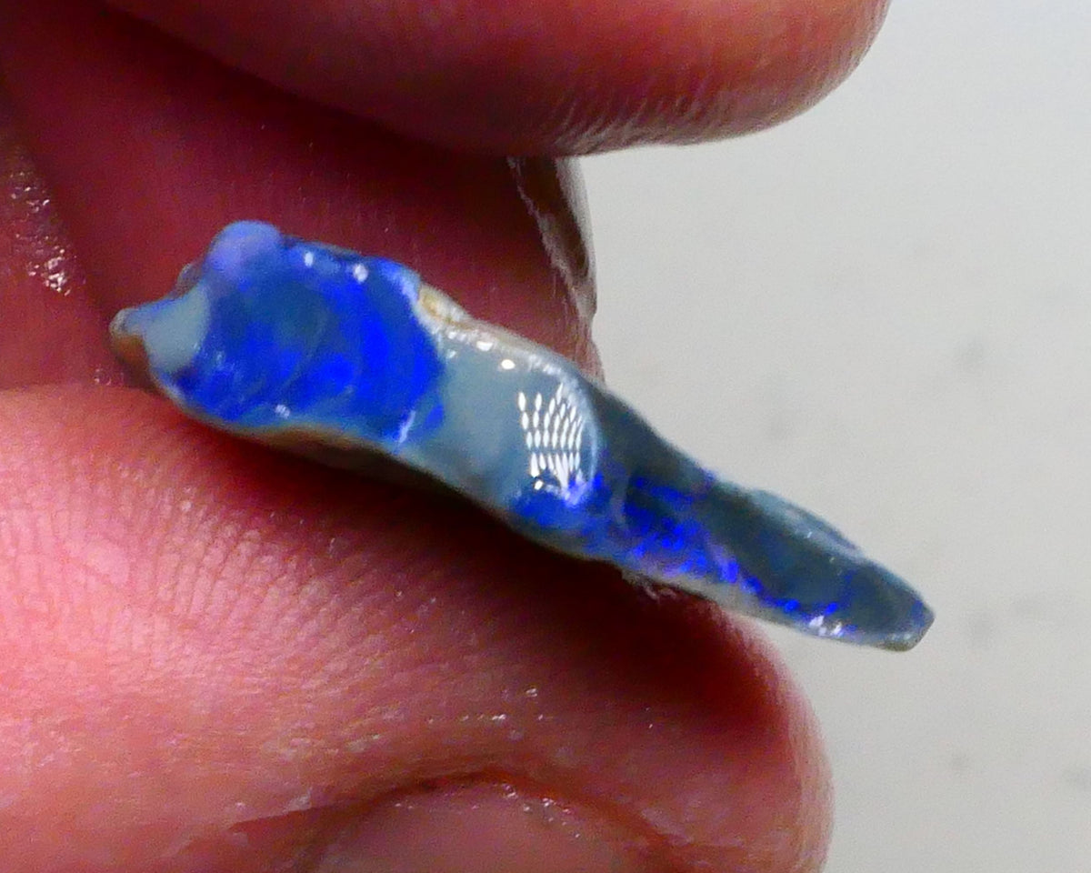 Gorgeous Blues on Dark base seam opal rough pair 22.00cts Lots colour showing to chase & potentially cut here 25x16x9mm & 22x16x5mm  Lot B4-A481