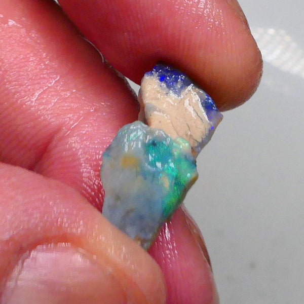 Stunning Greens & blues in this Crystal seam opal formation 6.00cts Gamble cut or carve this Lighting Ridge rough 20x9x9mm Lot B4-A488