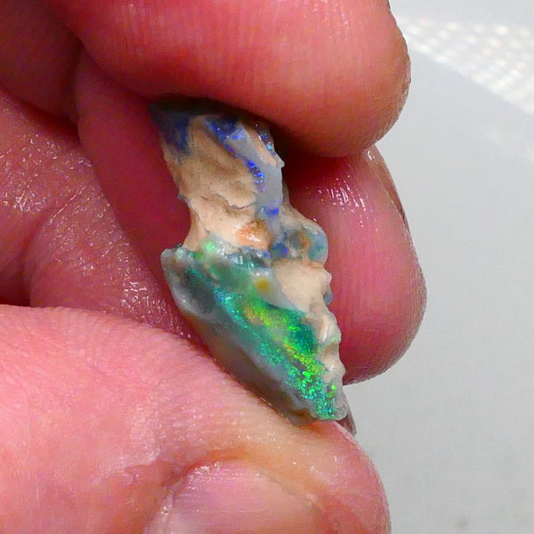Stunning Greens & blues in this Crystal seam opal formation 6.00cts Gamble cut or carve this Lighting Ridge rough 20x9x9mm Lot B4-A488