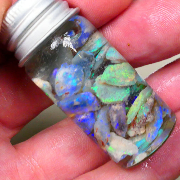 Little Candy of Lightning Ridge 35.00cts Mixed Knobby Seam Fossil Chips Bright Multicolours 9mm to chip sze Lot B4-A509