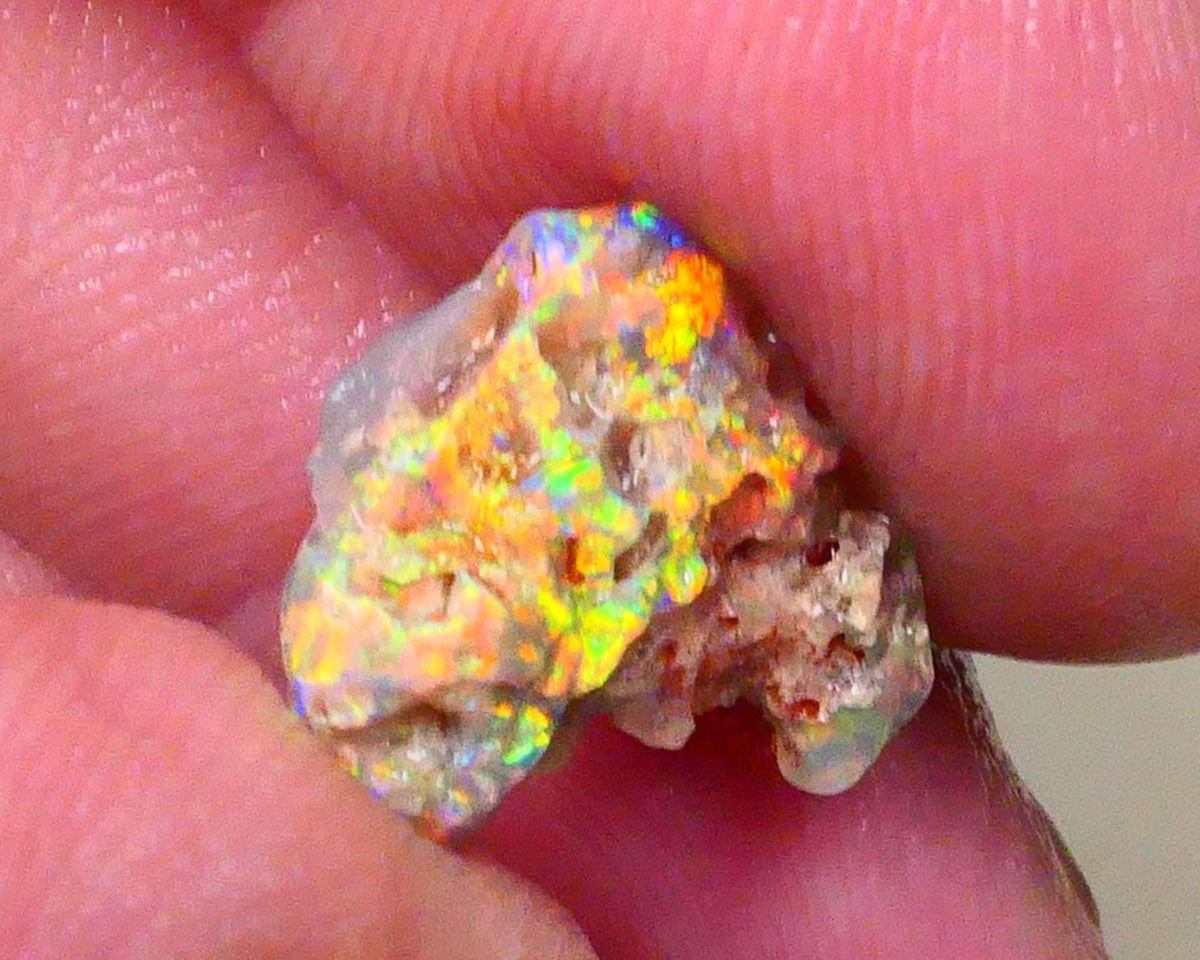 Lightning Ridge Ultra Brightness Bling Bling Crystal knobby opal rough 3.20cts Mega Bright Sexy electric Vivid Vibrant Yellow/Orange/Gold dominant Multifires some inclusions 15x14x5mm  Lot B4-A512