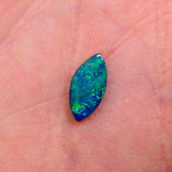 Gem Quality Coober Pedy doublet 0.65cts Gorgeous Bright Greens & blues ready to set 10x5x2mm  Lot B4-A540