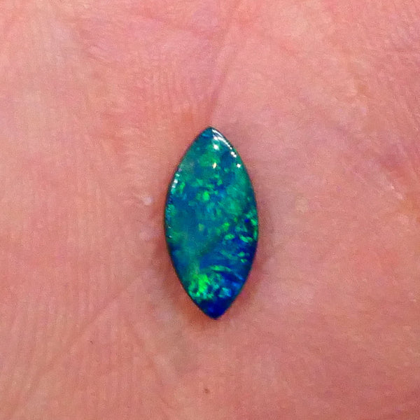 Gem Quality Coober Pedy doublet 0.65cts Gorgeous Bright Greens & blues ready to set 10x5x2mm  Lot B4-A540