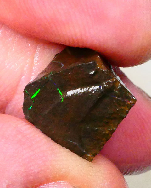 Electric Brights Blues & greens in the veins of this Winton Boulder opal rough 11.40cts Ironstone host rock 12x11x8mm  Lot B4-A542