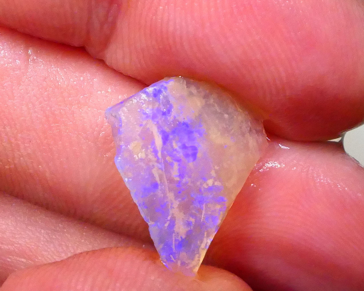 Cutter Crystal Seam opal rough 3.00cts Lightning Ridge Gorgeous Bright Blues skin 2 skin 18x15x3mm  Lot B4-A541