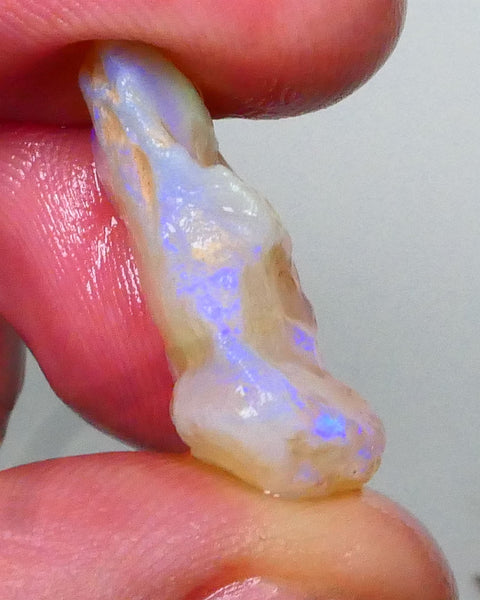 Coober Pedy Crystal Seam opal rough 12.00cts Lots of blue colours to cut / carve & Polish 25x11x9mm  Lot B4-A573