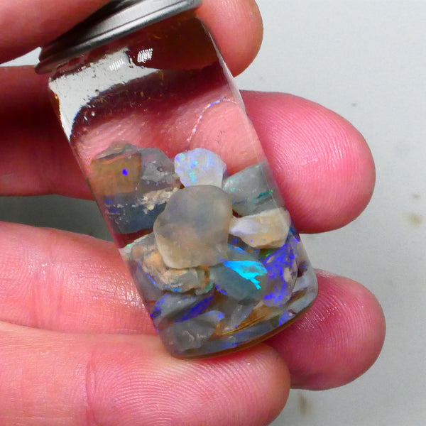Small Bright & colourful Knobby & seam opal rough 30.00cts Lightning Ridge Material 11mm to chip size (Jar not included) Lot B4-A559