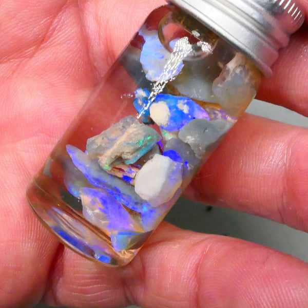 Small Bright & colourful Knobby & seam opal rough 30.00cts Lightning Ridge Material 11mm to chip size (Jar not included) Lot B4-A559
